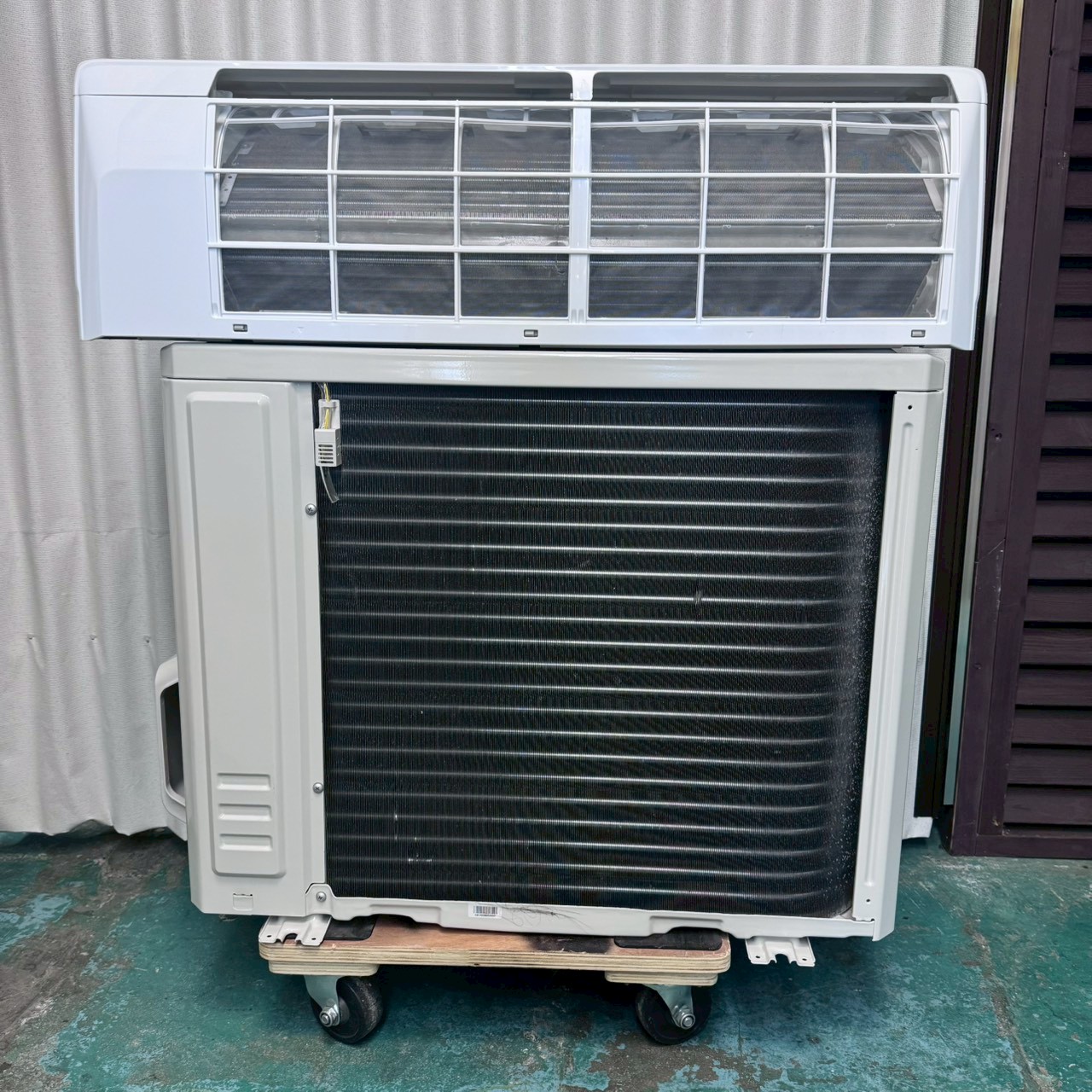 中古エアコン】K07105 シャープ 2023年製 AC-22RFT 主に6畳用｜兵庫県